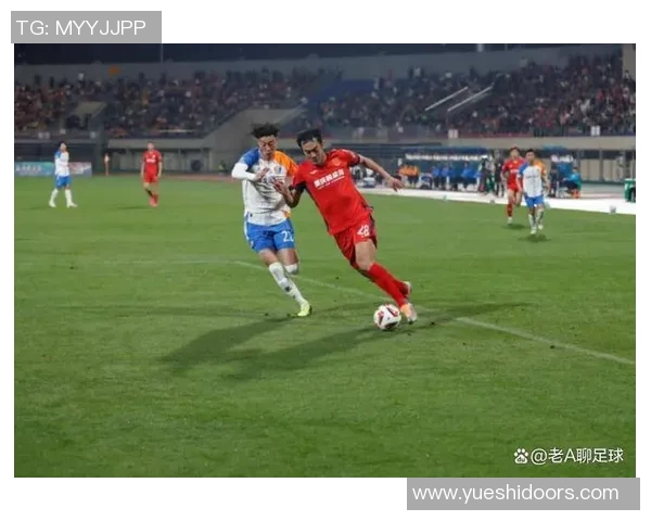 重庆足球队战术变革引发热议新思路助力球队重返巅峰