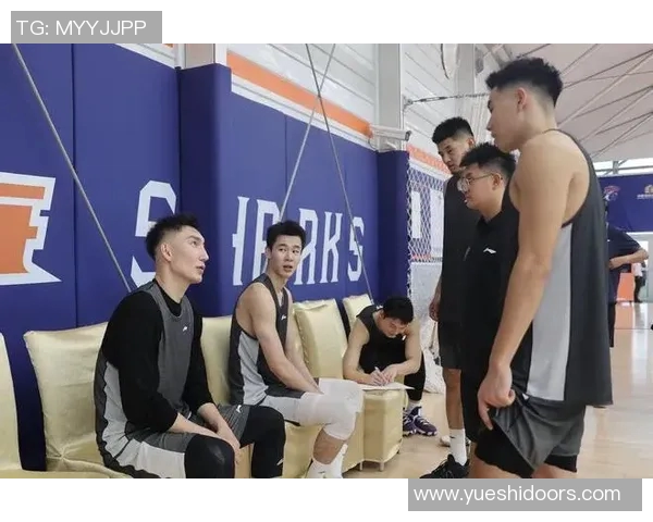 可兰白克的传奇人生与奋斗故事揭示了梦想与坚持的力量