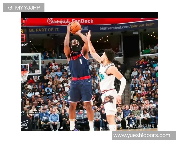 2011年NBA季后赛经典对决灰熊与快船的激烈较量与精彩瞬间回顾